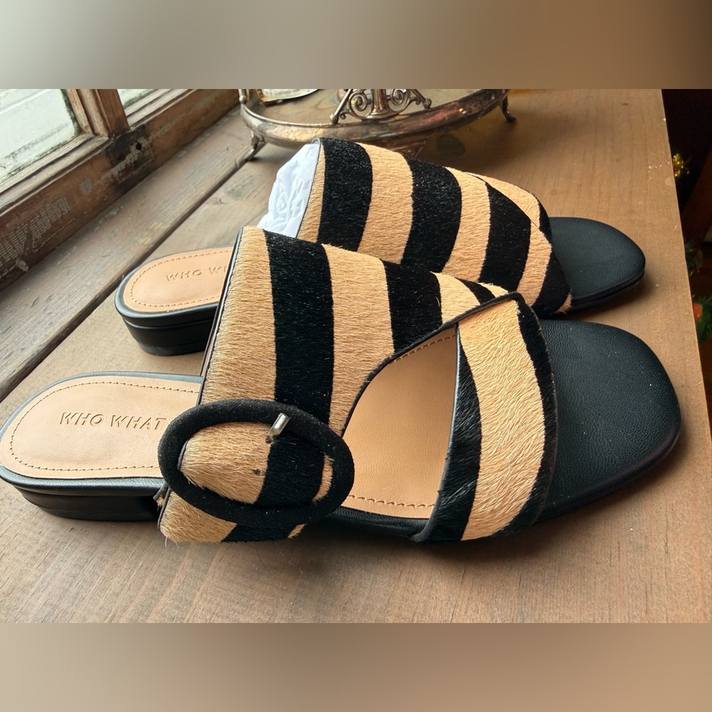 Who What Wear Black and Tan Zebra-Stripe Slide Sandals - Picture 2 of 7